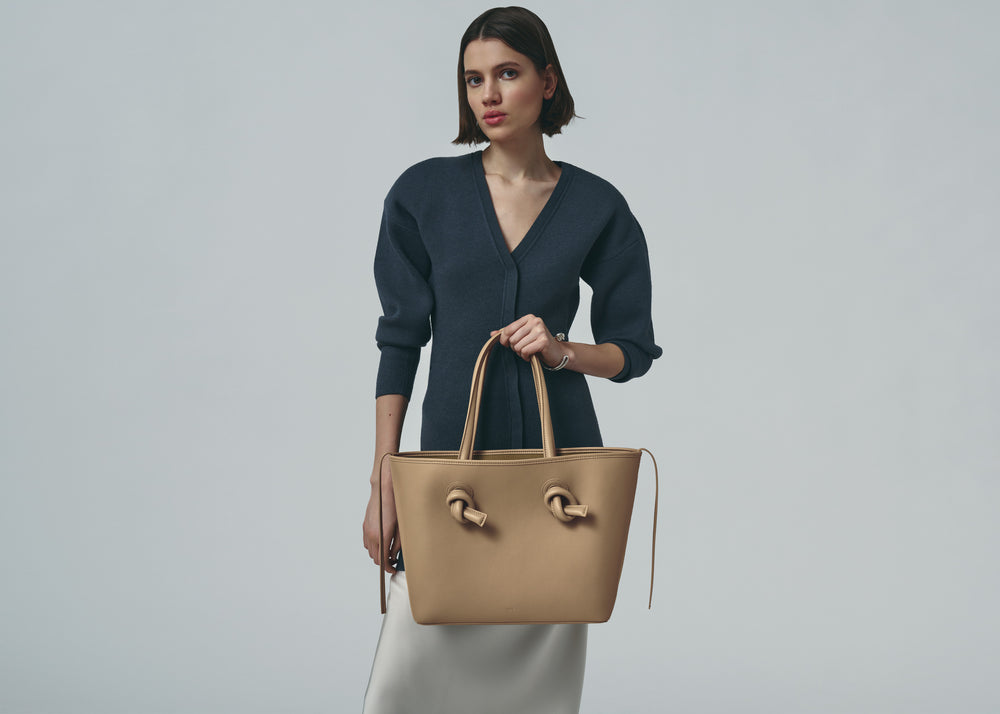 BOND TOTE、ROUND MULTI POCKET