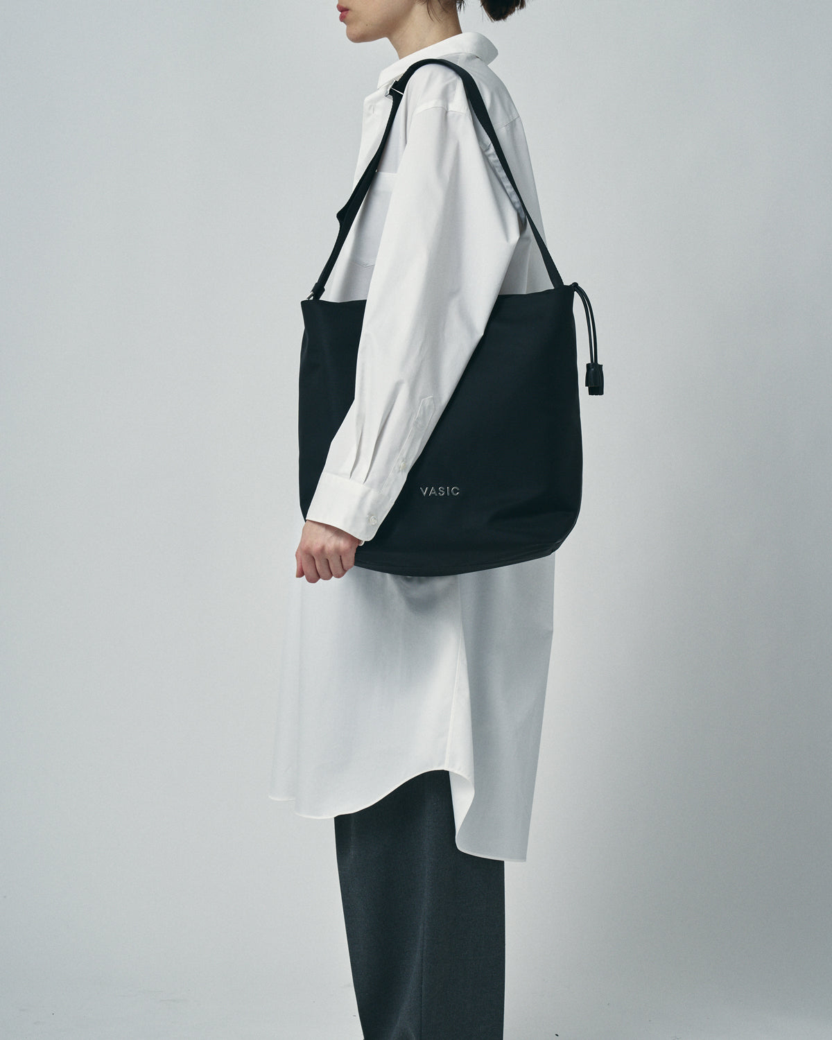 DAY-TO BUCKET SHOULDER TOTE,オリーブ
