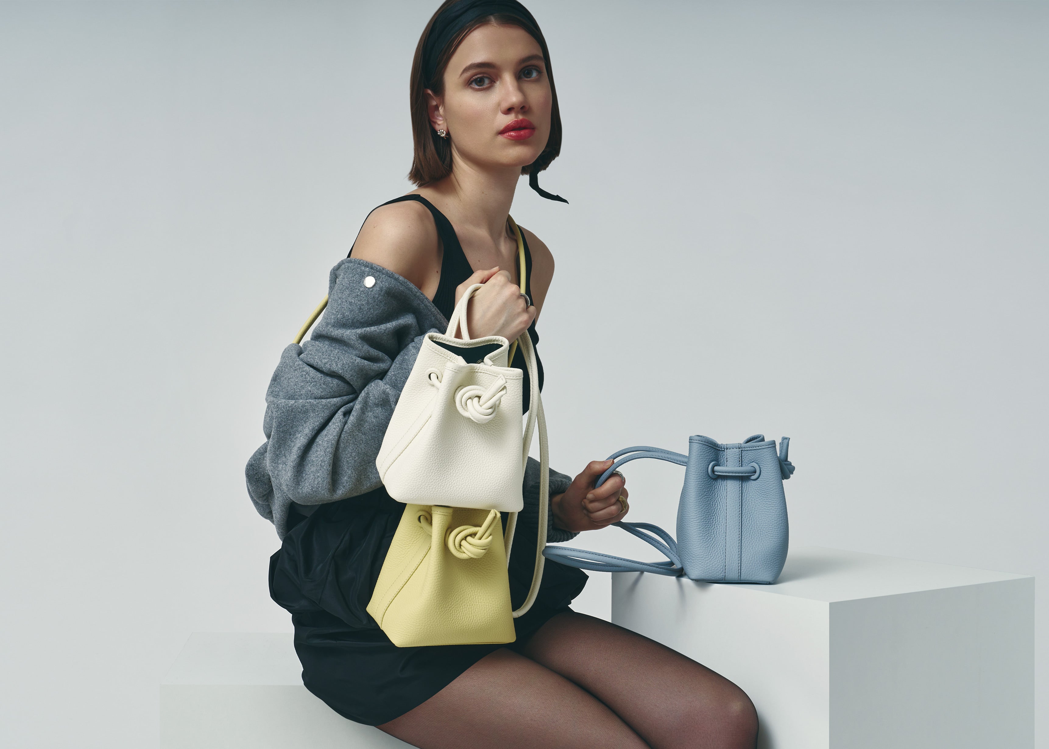 Autumn Winter 2024 Collection – VASIC ヴァジック日本公式サイト