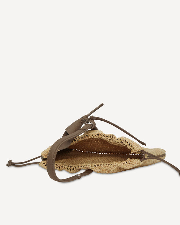 VASIC LIDO STRING, セーブル ¥28,600 The Spring Edit – VASIC 