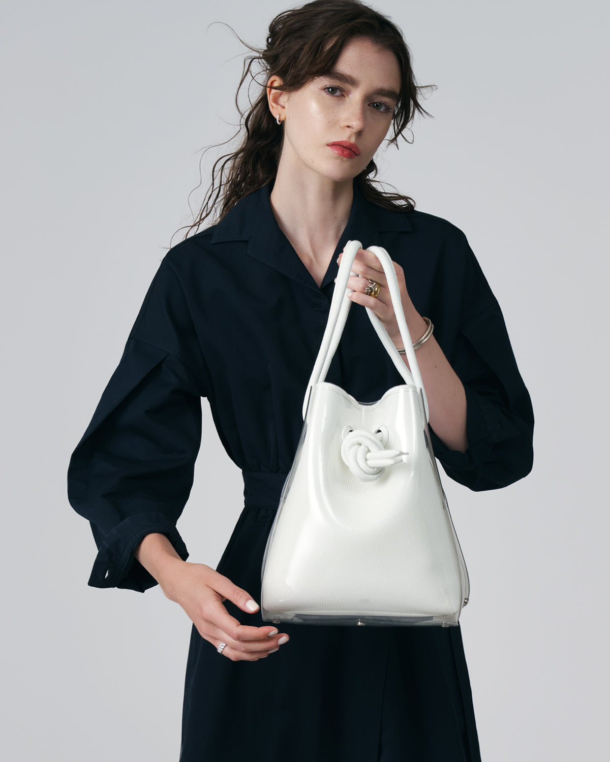 BOND - COVER,White